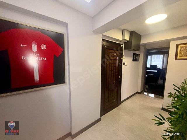 BOSTANLI CADDE ÜZERİ DEVREN KİRALIK PRESTİJLİ OFİS FULL DEKORASYONLU - Görsel 11