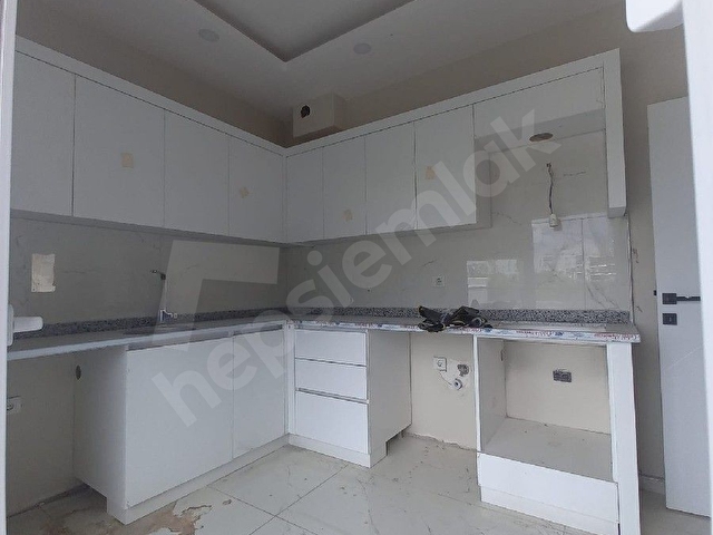 DÖŞEMEALTI YENİKÖY MAHALLESİNDE YÜKSEK GİRİŞ 2+1 SIFIR DAİRE