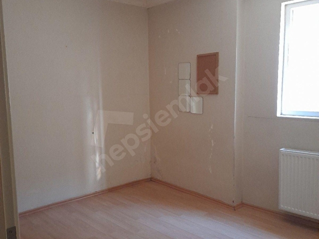 RNKDAN ADLİYEYE 15 DAKİKA 15 YAŞINDA 2+1 YÜKSEK GİRİŞ DAİRE - Görsel 15