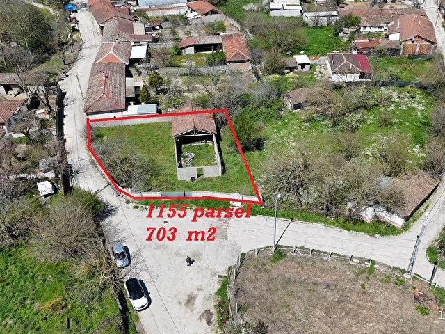 ZEYBEK EMLAKTAN KEÇELER DE 703 METREKARE ARSAMIZ SATILIKTIR - Görsel 14