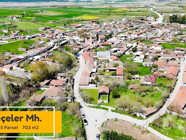 ZEYBEK EMLAKTAN KEÇELER DE 703 METREKARE ARSAMIZ SATILIKTIR - Görsel 17