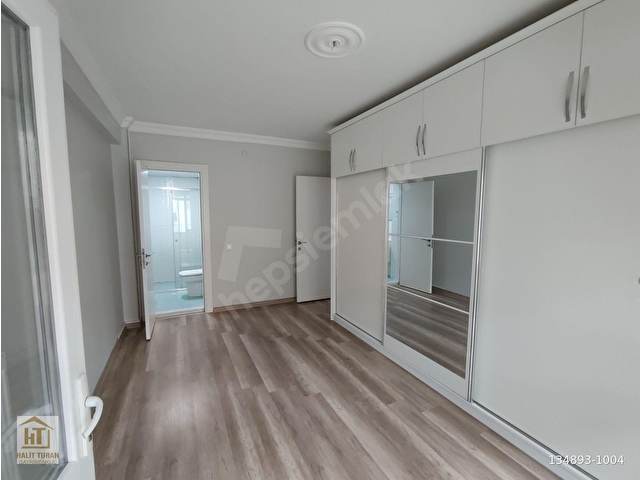 HALİTTURAN GAYRİMENKUL   **BATIKENT KAVŞAKTA 2+1 EBEBEYN BANYOLU** YENİ BİNA - Görsel 11