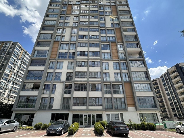 YAŞAMKENT ANIT SİTESİNDE ÖN CEPHE 4,5+1 SATILIK DAİRE... - Görsel 9