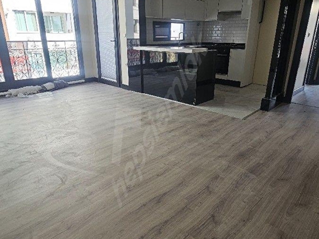 Seyhan Baraj yolu mahallesi Adana kolej, Doğalgazlı Çift Banyo,giyinme odalı, 2+1 Daire satılık