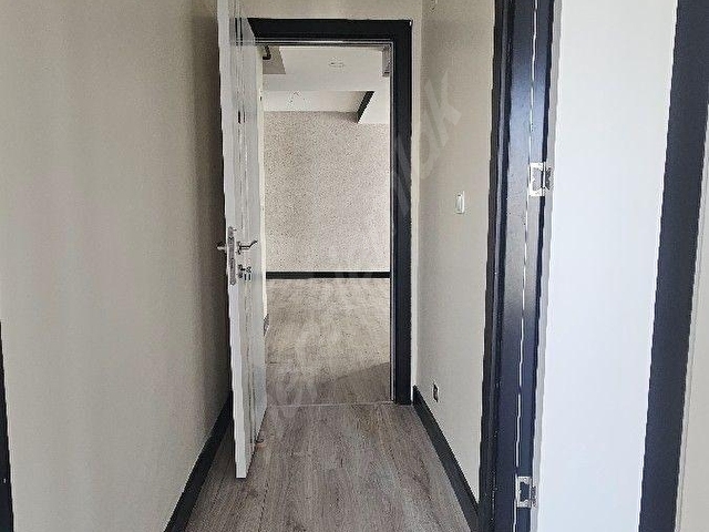 Seyhan Baraj yolu mahallesi Adana kolej, Doğalgazlı Çift Banyo,giyinme odalı, 2+1 Daire satılık - Görsel 16