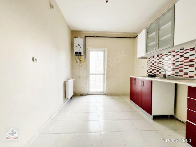 REALTY GATEDEN SİTE İÇİ 7/24 GÜVENLİKLİ 2+1 DAİRE - Görsel 5
