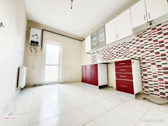 REALTY GATEDEN SİTE İÇİ 7/24 GÜVENLİKLİ 2+1 DAİRE - Görsel 2
