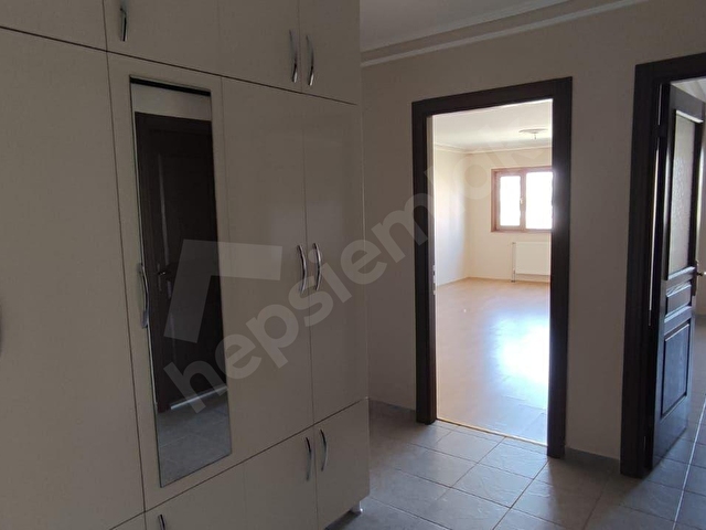 Su Damlası Sitesi, Metro Yakını Satılık 3+1 Daire - Görsel 15