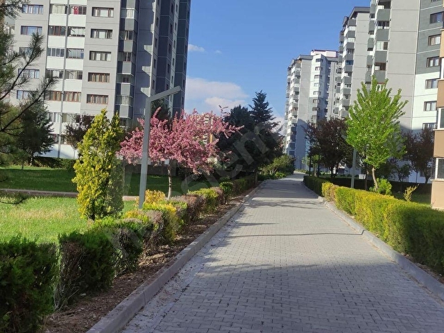Su Damlası Sitesi, Metro Yakını Satılık 3+1 Daire - Görsel 11