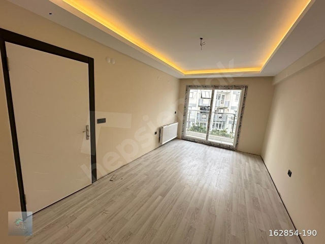 OPAL GAYRİMENKUL - YEŞİLYURT ÜZÜMCÜ OKULU ÇEVRESİ 2+1 KİRALIK D.