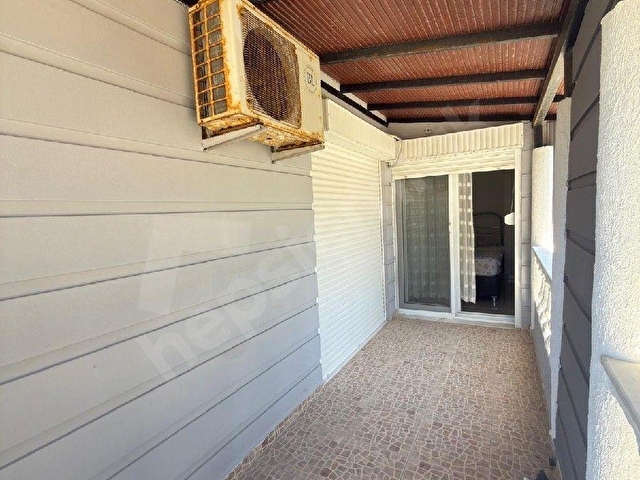 SAADET KORKMAZdan Cumhuriyetde Denize 50 Metre 4+1Boş Kiralık Villa - Görsel 28