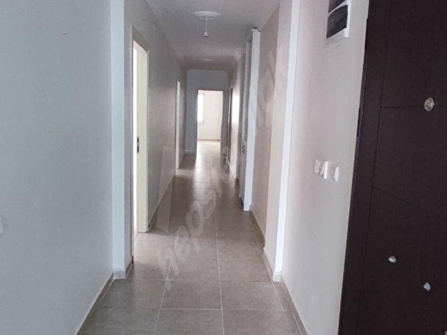 ADA MAHALLESİNDE DENİZ MANZARALI KİRALIK 3+ DAİRE - Görsel 12