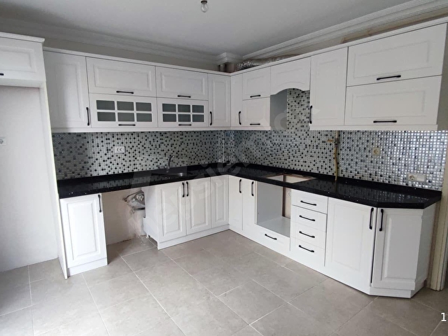 ADA MAHALLESİNDE DENİZ MANZARALI KİRALIK 3+ DAİRE - Görsel 4