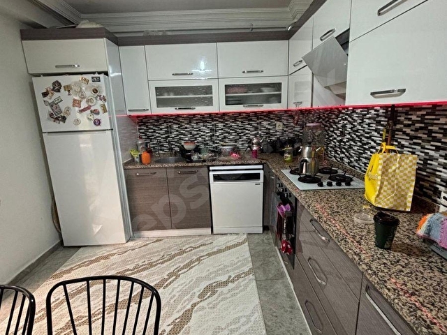 Küçük Çiğli Mahallesinde Kapalı Mutfak 2+1 Satılık Daire - Görsel 19