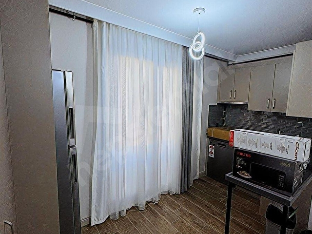 ALTINŞEHİR METRO DURAĞI C.MERİÇ MH. DİBİ 1+1 FULL EŞYALI DAİRE - Görsel 4