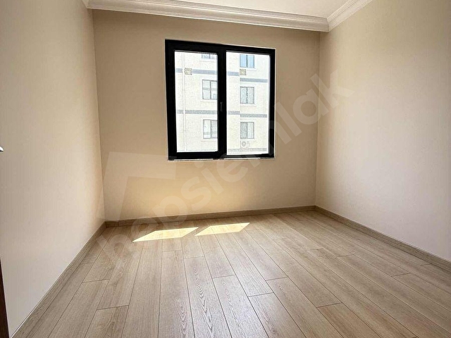 BEYLİKDÜZÜ MARMARADA SATILIK SIFIR 3+1 DAİRE - Görsel 15