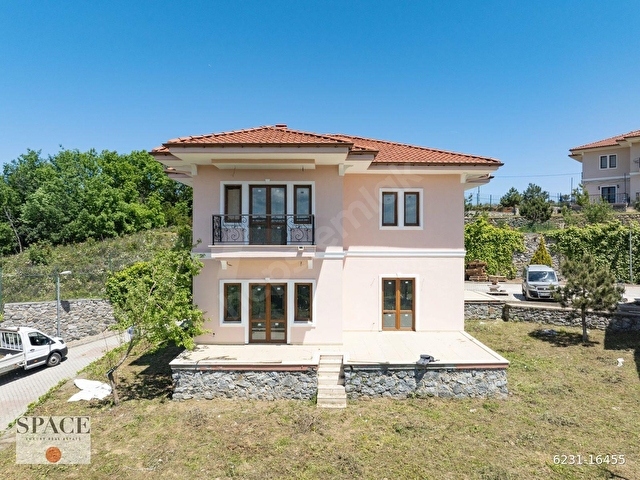 RİVA FLORA EVLERİ’N DE KİRALIK 6+1 MÜSTAKİL VİLLA - Görsel 9