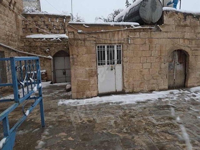 SATILIK MARDİN KIRMIZI KİLİSE(SURP KEVORK) PAPAZIN ESKİ KONAĞI - Görsel 13
