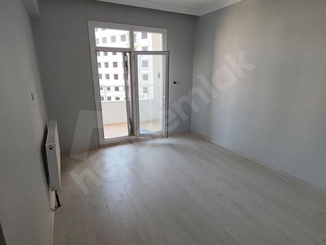 482 EMLAKTAN HASTANEYE YÜRÜME MESAFESİNDE ACİL SATILIK 3+1 - Görsel 6