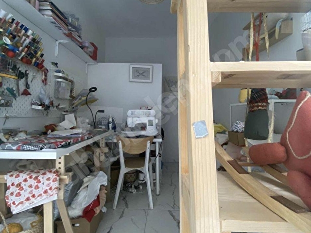 Karşıyaka Aksoy gazi lisesi yakını kiralık dükkan 12 m2 - Görsel 3