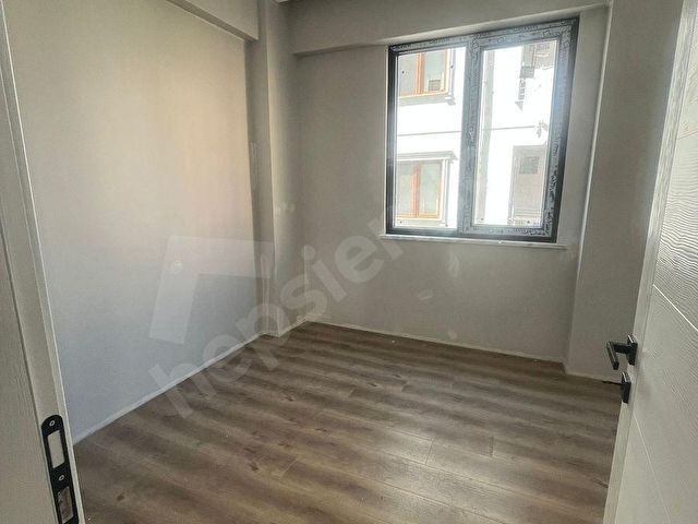 KUMBAŞINDA DENİZE YÜRÜME MESAFESİNDE SATILIK 3+1 DUBLEKS DAİRE - Görsel 7