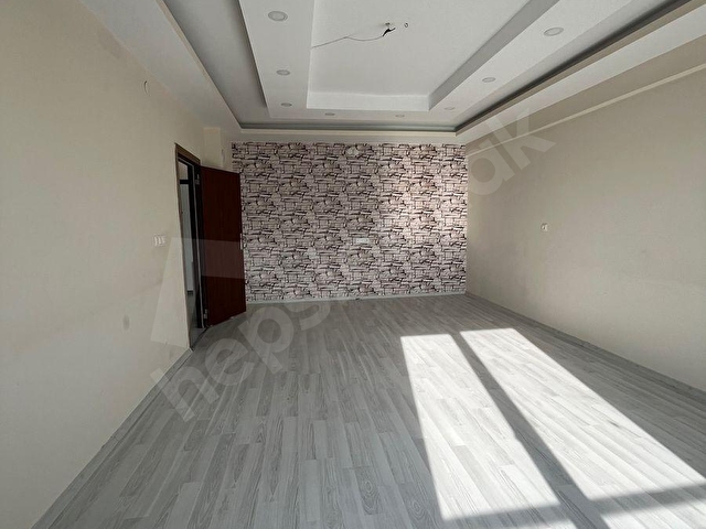 Hastane Yolu Atakent Mahallesinde Kiralık 3+1 Daire - Görsel 7