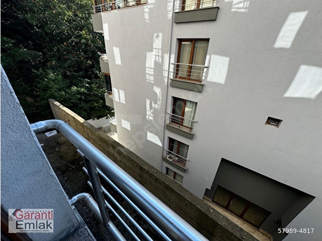ZONGULDAK GARANTİ EMLAKTAN ANA CADDE ÜZERİ TOPLU TAŞIMA GÜZERGAHINDA EŞYALI 1+1 KİRALIK DAİRE - Görsel 6