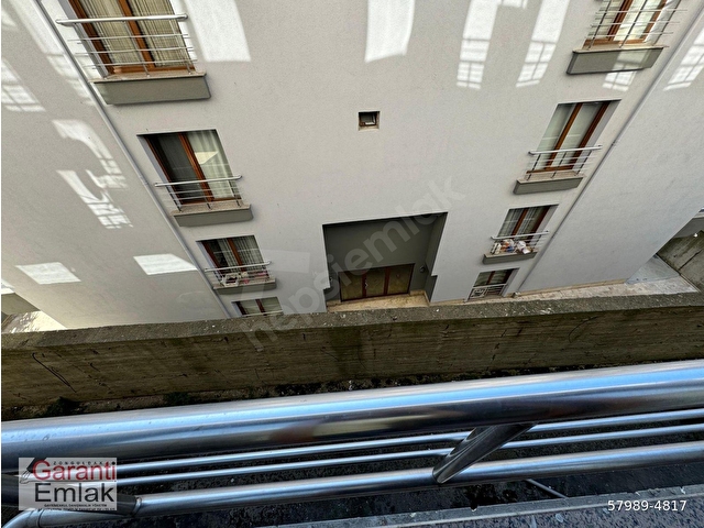 ZONGULDAK GARANTİ EMLAKTAN ANA CADDE ÜZERİ TOPLU TAŞIMA GÜZERGAHINDA EŞYALI 1+1 KİRALIK DAİRE - Görsel 5