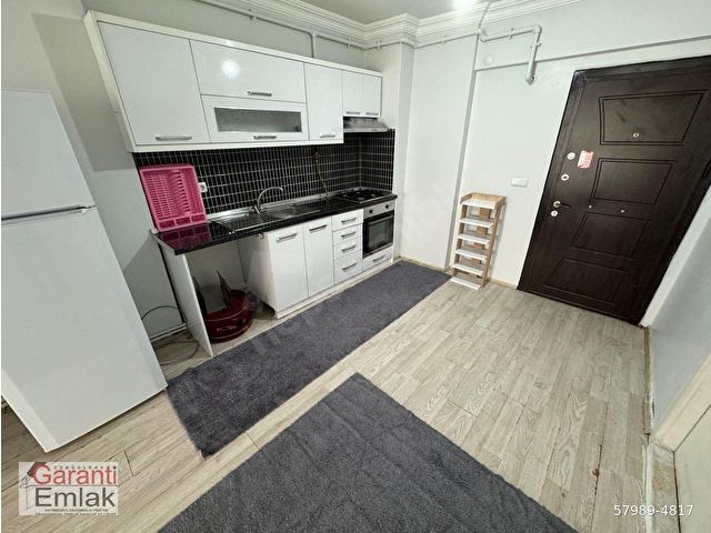ZONGULDAK GARANTİ EMLAKTAN ANA CADDE ÜZERİ TOPLU TAŞIMA GÜZERGAHINDA EŞYALI 1+1 KİRALIK DAİRE - Görsel 12