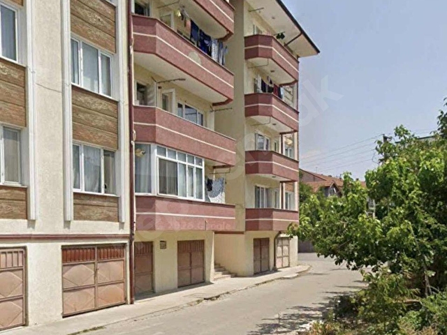 GENİŞ MASRAFSIZ TEMİZ AİLE APARTMANI 3+1 KİRALIK DAİRE - Görsel 2