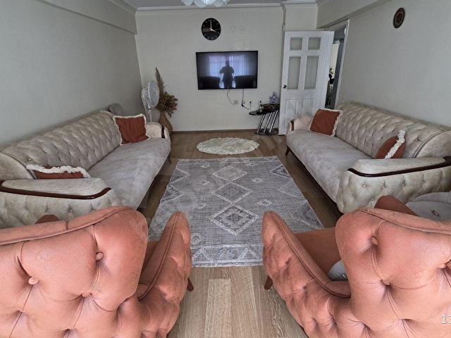 ETİMESGUT SÜVARİ 2.KAT 3+1/118m2 MASRAFSIZ ÖNCEPHE SATILIK DAİRE - Görsel 2