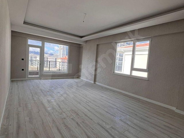 AFYONKARAHİSARIN EN PRESTİJLİ MAHALLESİNDE SATILIK 4+1 DAİRE ! - Görsel 25