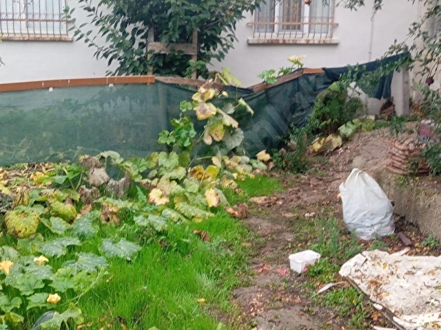 Akdeniz Emlaktan Satılık Akhisar İlç Bey Oba Mah 335 m2 Prafabrik Bahçeli Ev - Görsel 13