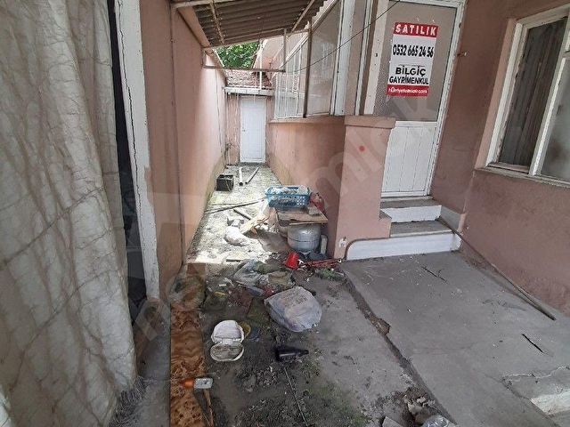 LÜLEBURGAZ KOCASİNAN  DA MÜFTÜLÜK ARKA CADDESİNDE BULUNAN MÜSTAKİL EV VE 165 M2 ARSASI 5  KAT İMARLI - Görsel 18