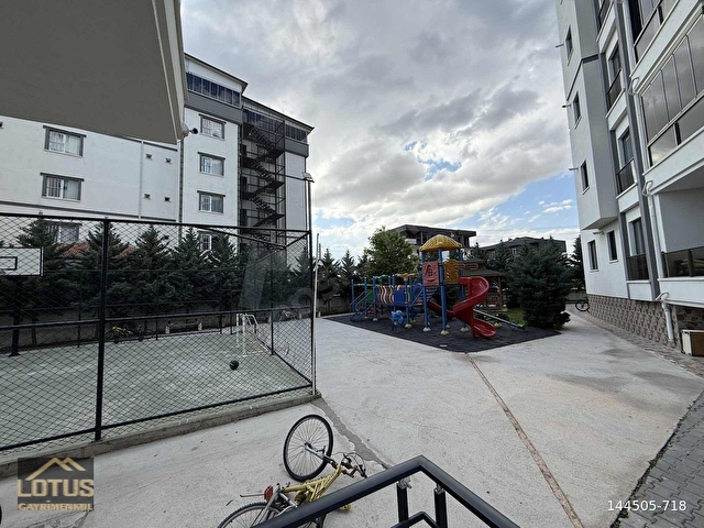HASHAS MAH SİTE İÇERİSİNDE LÜX GENİŞ EXTRALI DAİRE - Görsel 19