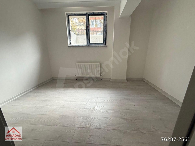 BAHÇELİEVLERDE ÖZEL TERAS KULLANIMLI BAĞIMSIZ MUTFAKLI ANKASTRELİ 2+1 - Görsel 18