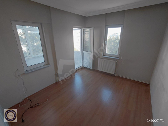 ÇENGELKÖY ALTINKÖY 1 STESİNDE 3+1 NET 125M2 ARAKAT KİRALIK DAİRE - Görsel 8