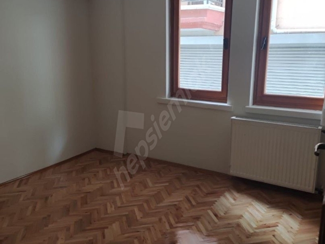 Miralay Nazım Bey Sokakta Sahibinden Satılık Daire - Görsel 6