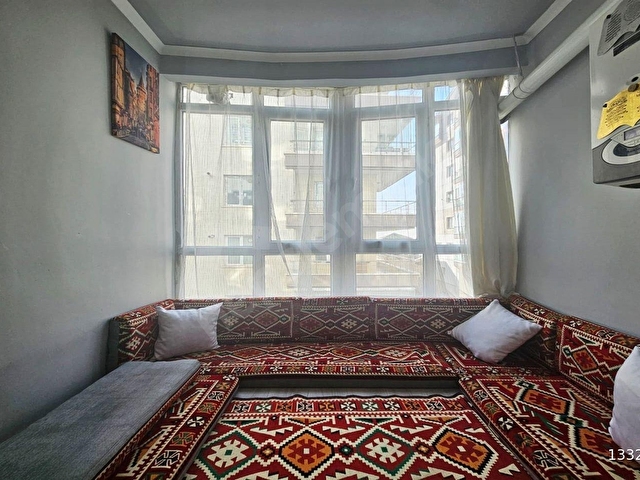 JESTTEN FIRSAT !! KREDİYE UYGUN CADDE ÜZERİ ARA KATTA 4+1 DAİRE - Görsel 5