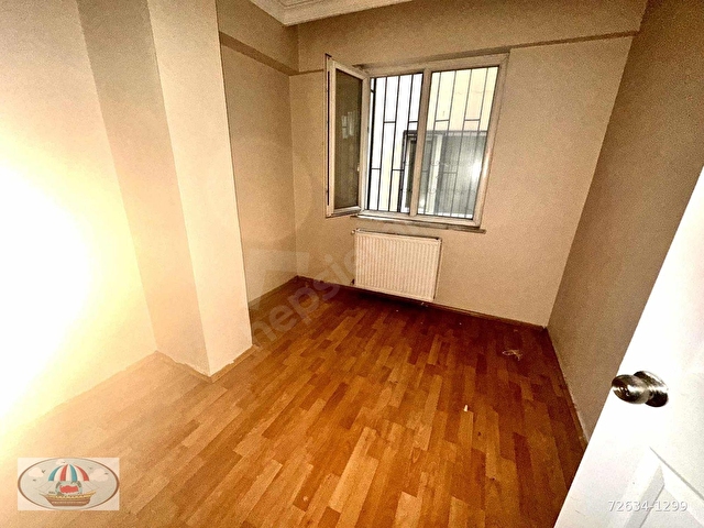 AĞA SOKAKTA 17 YAŞ BİNA ORTA KAT - Görsel 6