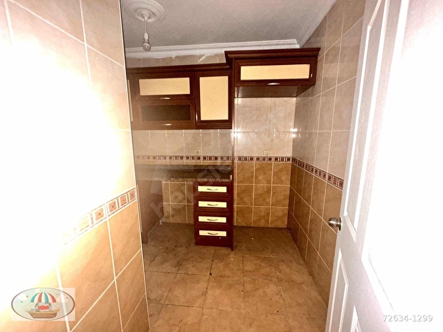 AĞA SOKAKTA 17 YAŞ BİNA ORTA KAT - Görsel 5