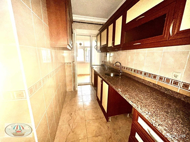 AĞA SOKAKTA 17 YAŞ BİNA ORTA KAT - Görsel 3
