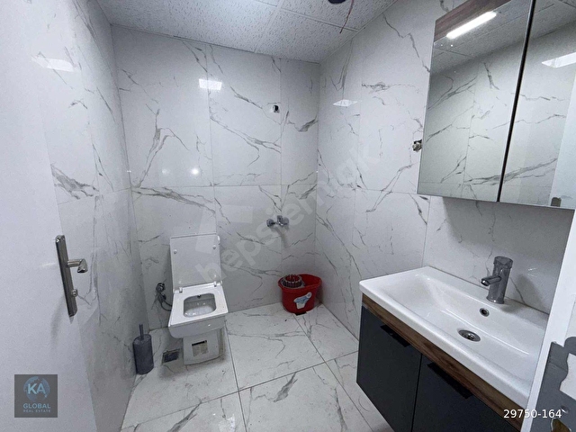 Konyaaltı Atatürk Bulvarı Üzeri Prestijli Plaza Katında 1+1 Ofis