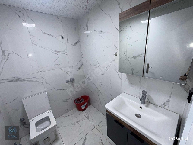 Konyaaltı Atatürk Bulvarı Üzeri Prestijli Plaza Katında 1+1 Ofis - Görsel 4