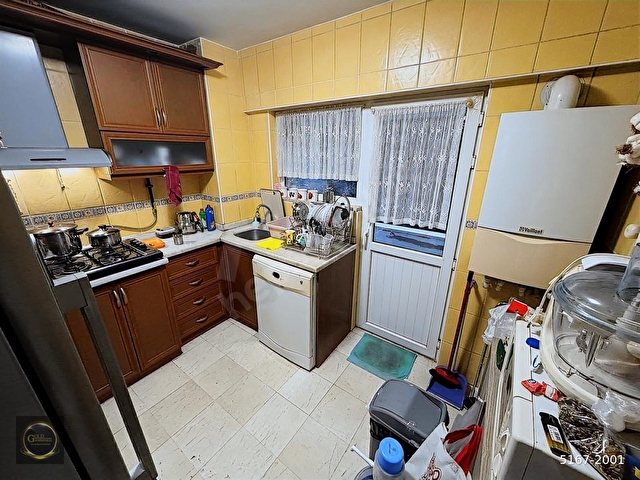 Üsküdar Salacakta Ara Kat Satılık Daire - Görsel 3