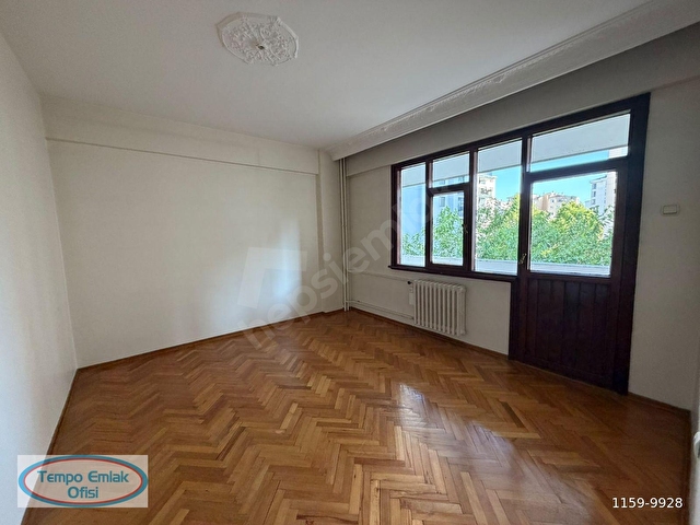 KAZASKER UZAY SOKAKTA 3+1 BALKONLU BAKIMLI GENİŞ DAİRE - Görsel 24