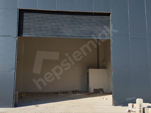 AKYURT KÜÇÜK SANAYİDE 100M2 DÜKKAN