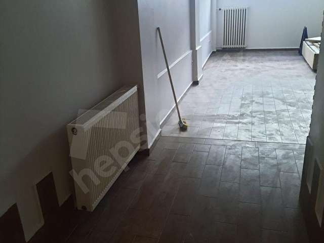 SAVAŞ SOKAKTA 2+1 80 M2 BAHÇELİ BOŞ SATILIK DAİRE - Görsel 4