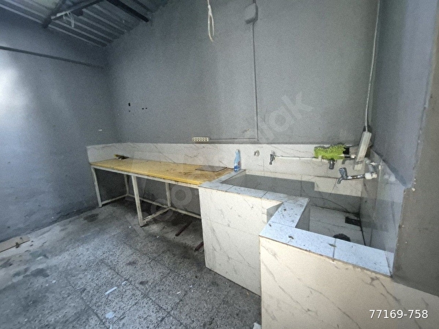 Üçyol betonyol cadde üzerinde satılık iş yeri - Görsel 19