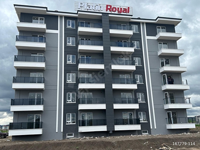 ESENBOĞADA HAVUZLU SİTEDE 1+1 SATILIK DAİRE